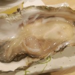 貝料理　吟 - 生牡蠣