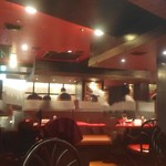 ハングリータイガー - リニューアルでこのインテリアも見納め