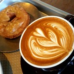 ディーバイエム - 