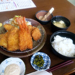 味処てっ平 - えび・いか・カキ