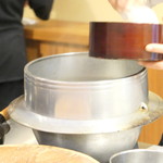 瞬 - 羽釜で炊いた炊きたてご飯