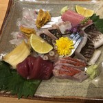 刺し盛り２人前。美しい盛り付け