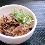Hanamaru Udon - 牛肉ごはん