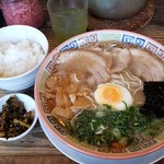 久留米とんこつラーメン 松山分校 - 