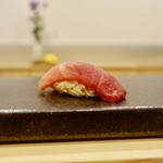 ［2018/10］寿司⑭ 戸井産中とろの握り