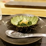 あま木 - ［2018/10］酒肴⑤ 師崎産うに しゃり アオサのジュレ 刻み海苔 わさび
