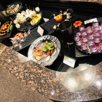 ブッフェアンドカフェ スロープサイドダイナー ザクロ - 