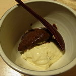 神保町 傳 - カスタードババロア