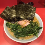 横浜家系ラーメン 黄金家 - 