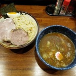 名前のない中華そば屋 - 全景　つけ麺