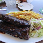 Tommy Bahama Restaurant, Bar & Store - BBQ