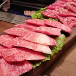 焼肉 赤煉瓦 - カルビ