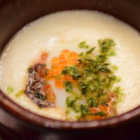やげんぼり 赤坂店 - 【鴨川@税込1,100円】とろろ：鮪・いくら・温泉玉子入り