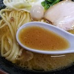 とんこつ家 然 - スープ