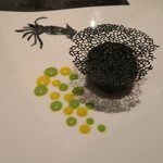 ラ ソスタ - 30年10月　アオリイカの竹炭フリット