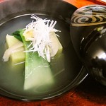 Kokutora Sakurai - 煮物椀　すっぽん仕立　フカヒレ