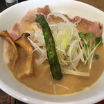 麺 チキンヒーロー - 