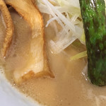 麺 チキンヒーロー - 