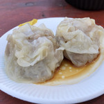 飯田商店 - 「純水金華豚の大ぶりシウマイ」350円（大つけ麺博2018第四陣）