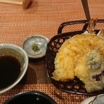 越前手打ちそば  そばーず2nd - 天ざるの天ぷら