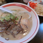 博多らーめん。630円