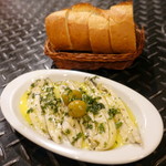 ティオ・ダンジョウ - ヒコイワシの酢漬け