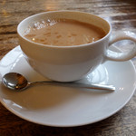 アンデルセン - シナモンチャイ500円（フードとセットだと100円引き）　