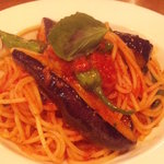 フォセッタ - 鎌倉茄子とししとうのトマトソースパスタ