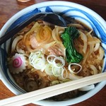 いづみや - 肉たぬきうどん