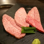 炭火焼肉屋台 たじま屋 - ☆ミスジ（塩）1500円