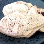 仲屋たいやき店 - 冷めてもモチモチで美味！(2011,09/18)