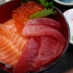 漁師の海鮮丼 - ミニ三色丼