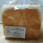 乃が美はなれ - 食パン１斤(400円くらい)