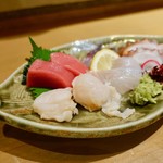 魚屋ひでぞう - ［2018/10］お造り 盛合わせ５種(780円)