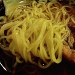 ロイヤルホスト - ロイヤルホスト 北葛西店 パーコー麺 麺 アップ