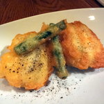 ラ･マンチーナ - トリュフと椎茸を挟んだ穴子のフリット