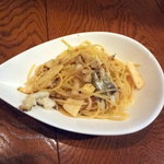 ラ･マンチーナ - 鱧と松茸の塩味パスタ