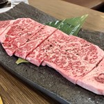 炭火焼肉 満月 - 