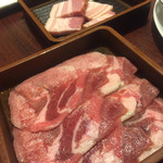 牛角食べ放題専門店 - 豚タンとベーコン（＾∇＾）