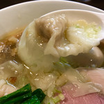 らぁ麺 すぎ本 - エビと肉の2種の雲呑