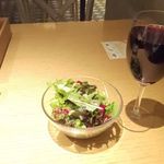 （る）ハレノヒ - ワインとサラダ