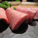 焼肉一頭両騨 - 上タン塩 