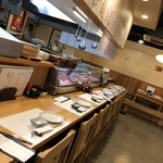 漁火 - 店内カウンター席