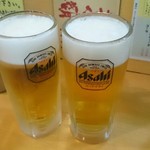 串かつ おおえす - サービスタイム14時までは生ビール300円(税込み)