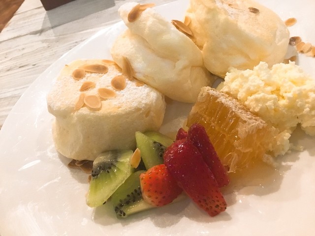 料理メニュー フラッフィーパンケーキ カフェ 小山ロブレ 小山 カフェ 食べログ