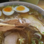 おざわ食堂 - 厚い鶏肉です