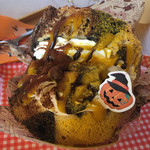 雪みるく - ダークチョコのマーブルパンケーキにかぼちゃもホイップ