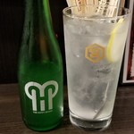 やきとん あかり - レモンサワー　380円。