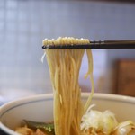 麺処 びぎ屋 - ストレート中細