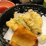 ほてい屋 - エイヒレの天ぷらなど